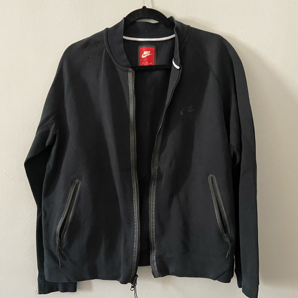 Women’s Nike tech zip up sweat jacket XL